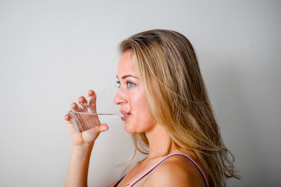 I Tracked Every Glass of Water for 30 Days — Here Is What Actually Changed