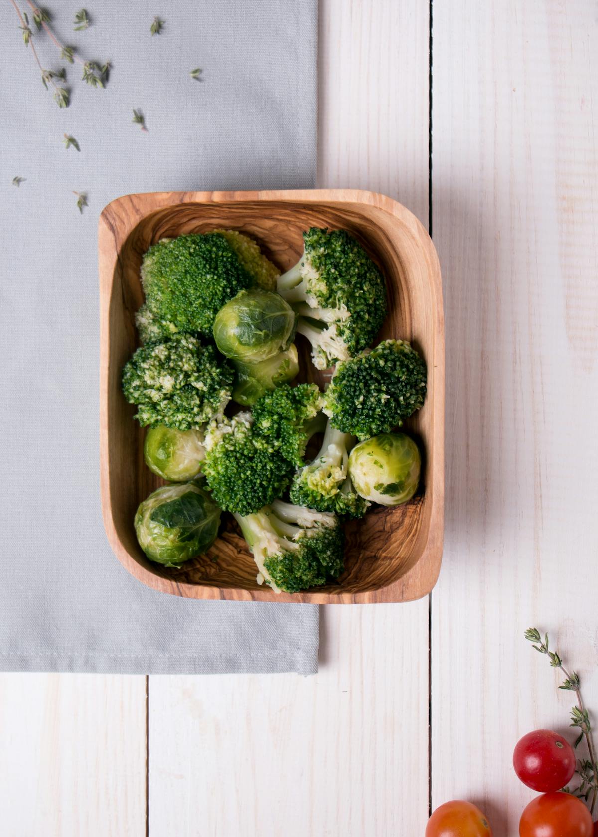 9 Foods a Registered Dietitian Eats Every Single Day — And the Science Behind Each One
