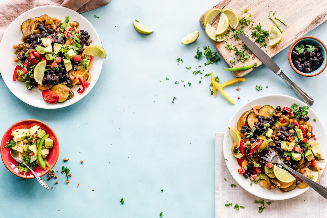 I Ate a Fiber-First Breakfast for 21 Days and It Fixed the 10 AM Snack Spiral Better Than Any Wellness Hack I Have Tried